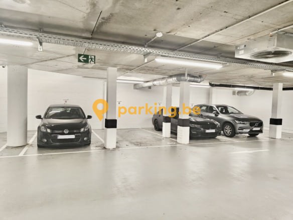 Secure car parking space for rent in the Cavell Court building in Uccle