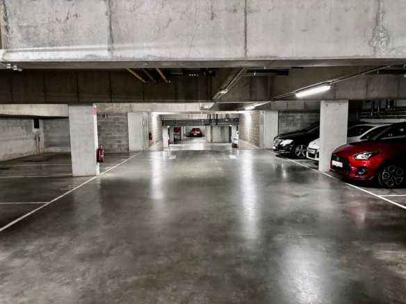 60 parking spaces for rent in Evere near Brussels Airport