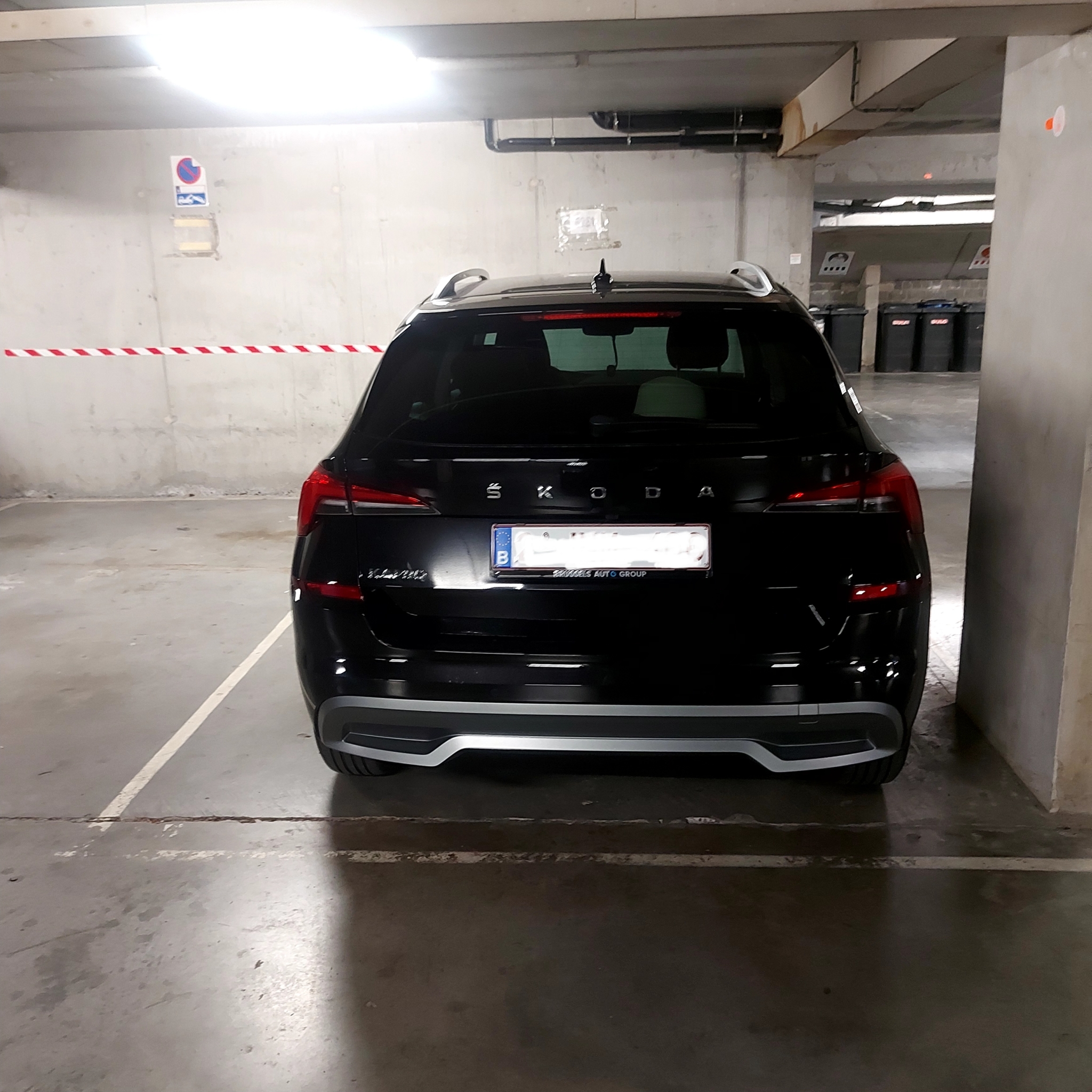 Place de parking sécurisée à louer près de Schuman, Square Ambiorix et Square Marie-Louise